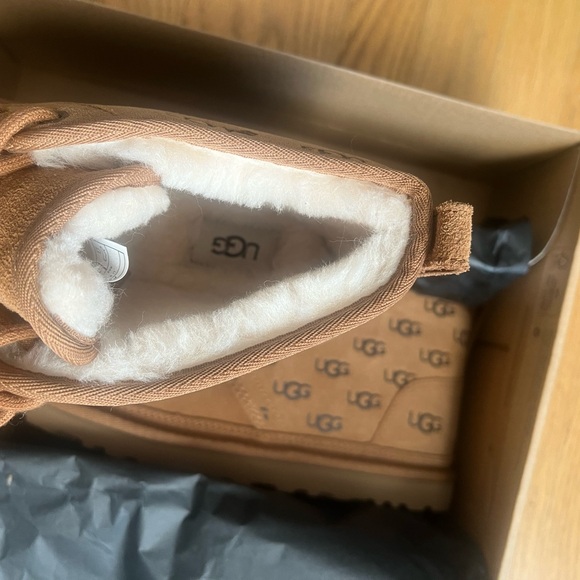 Mens UGG® Neumel Emboss Chukka Boot - Chestnut - Picture 4 of 6